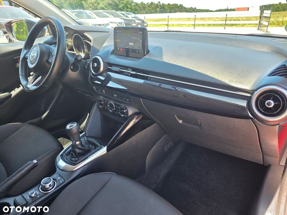 Mazda 2 SKYACTIV-G 90 Homura - 26