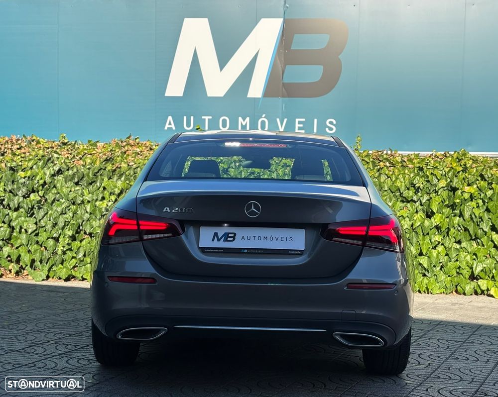 Mercedes-Benz A 200 Limousine Progressive Aut. - 32