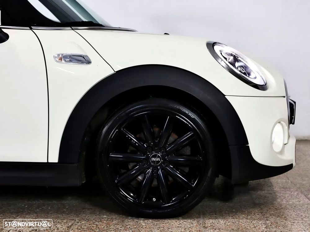 MINI Cabrio Cooper SD Auto Desportiva - 10