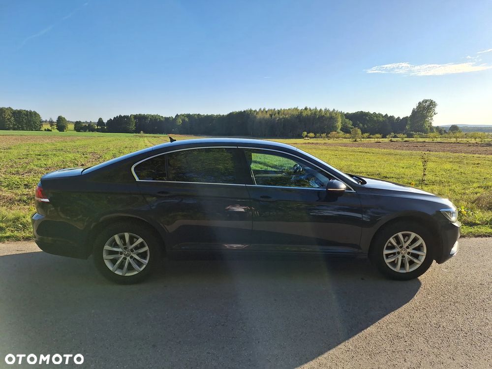 Volkswagen Passat 1.4 TSI BMT ACT Comfortline - 4