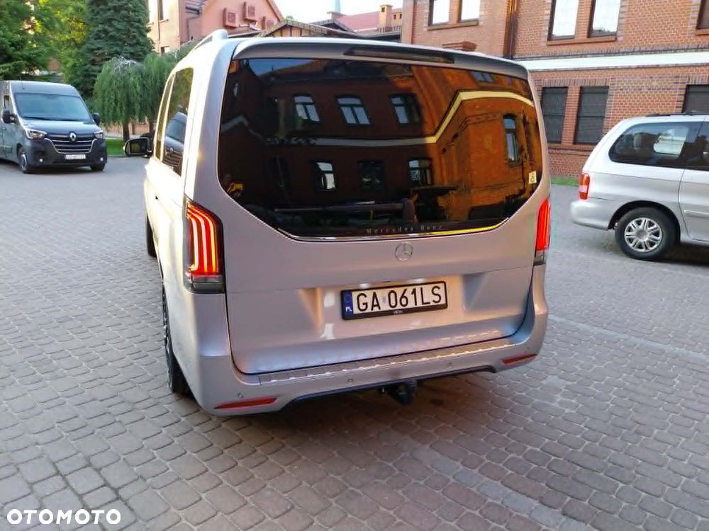 Mercedes-Benz Klasa V 300 d lang 4Matic 9G-TRONIC Style - 5