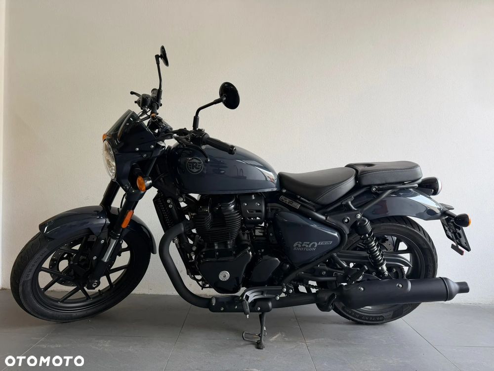 Royal Enfield Shotgun - 2