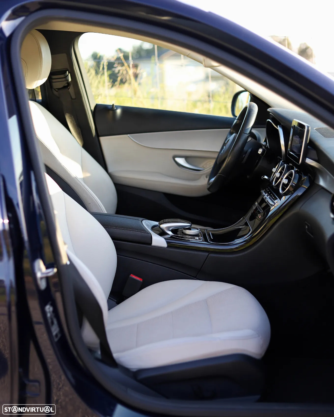 Mercedes-Benz C 300 h Avantgarde - 10
