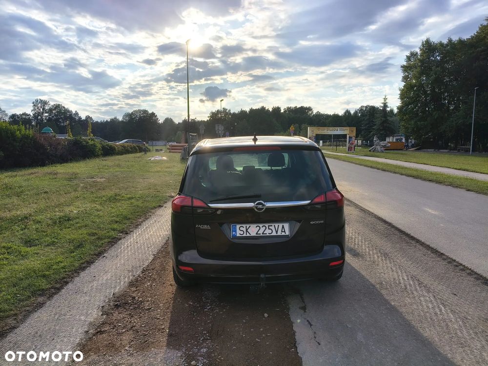 Opel Zafira 2.0 CDTI Cosmo EcoFLEX S&S - 4