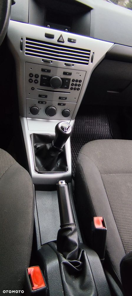 Opel Astra 1.4 Selection - 21