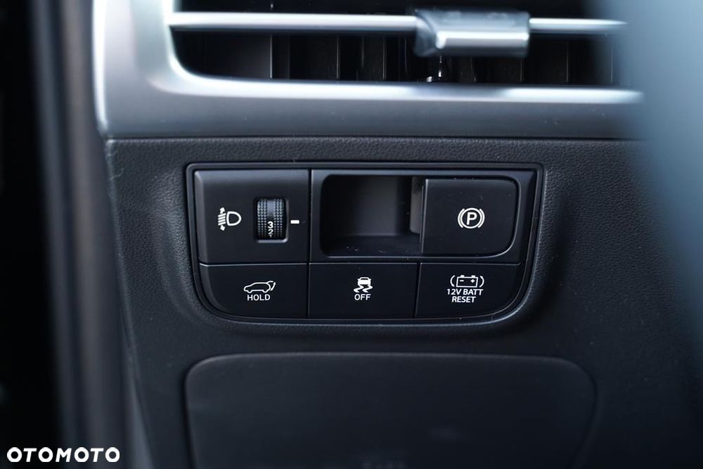 Hyundai Tucson 1.6 T-GDi HEV Executive 2WD - 13