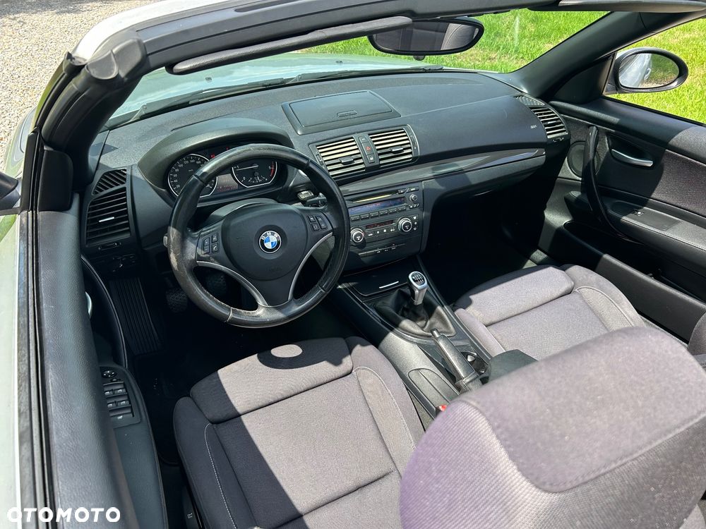 BMW Seria 1 120d Edition Sport - 11