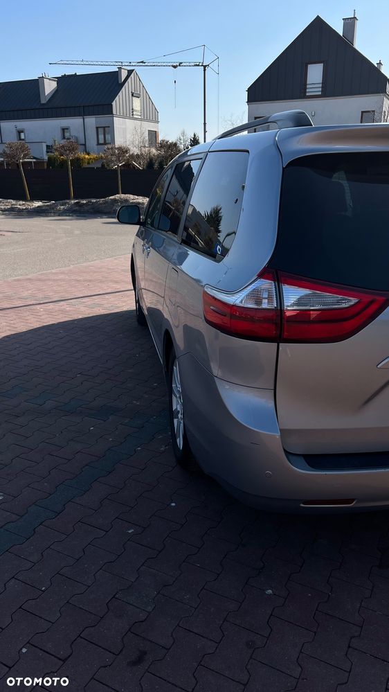 Toyota Sienna 3.5 V6 XLE AWD - 13