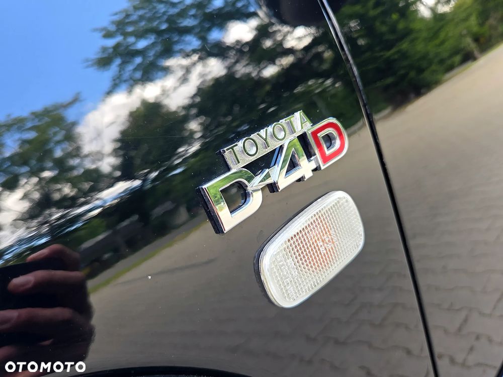 Toyota Land Cruiser - 25