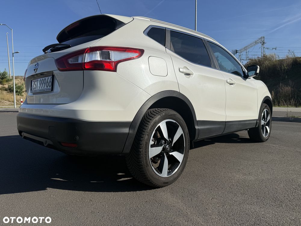 Nissan Qashqai - 30