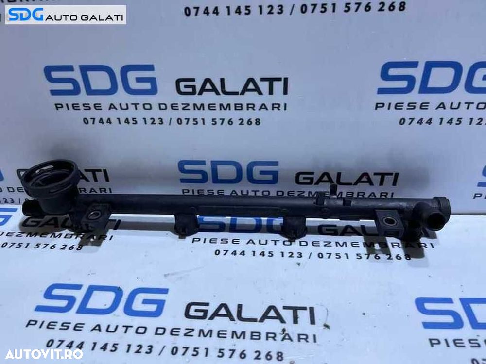 Rampa Presiune Injectoare Renault Laguna 1 1.8 16V 1997 - 2001 Cod 7700107405 7700112777 [D0120] - 1