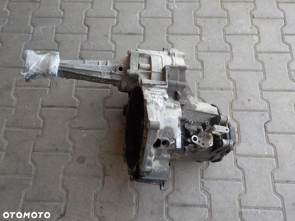 VW T4 2.5 TDI 88KM 65kW SKRZYNIA BIEGÓW EWA - 2