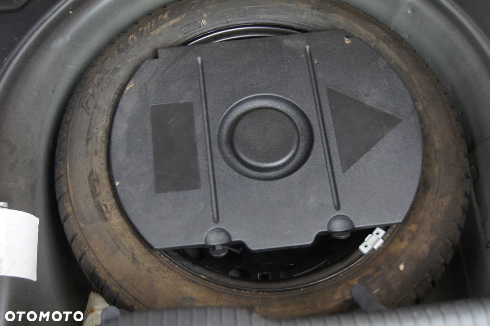 Volkswagen Polo 1.4 Goal - 29