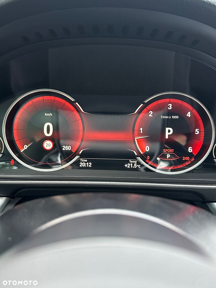 BMW Seria 5 535d xDrive - 18
