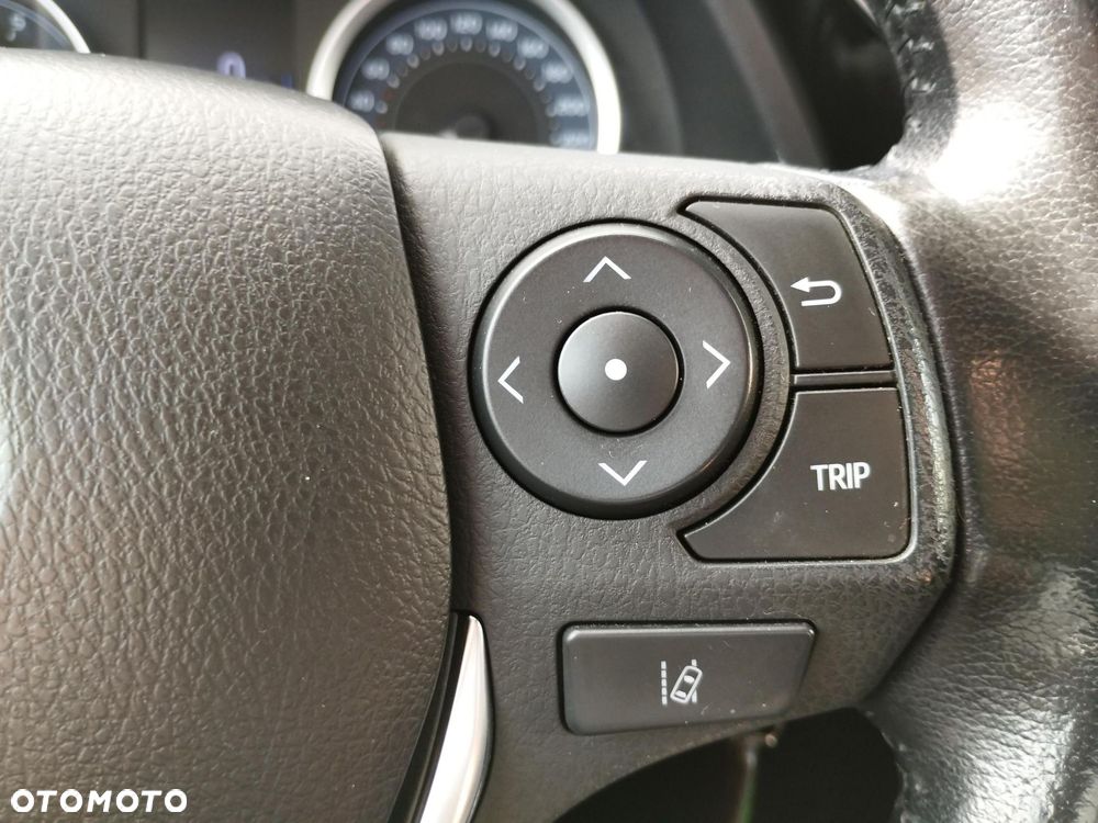 Toyota Corolla 1.6 Comfort - 18