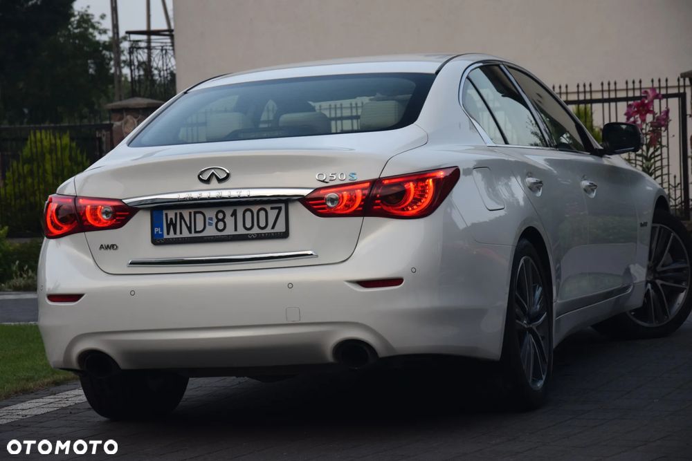 Infiniti Q50 Q50S Hybrid AWD Sport Tech - 4