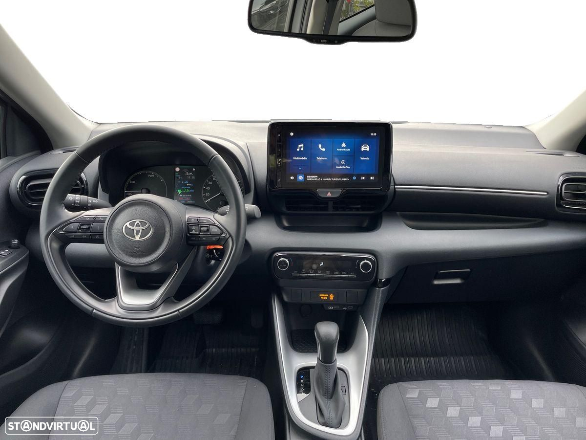 Toyota Yaris - 8