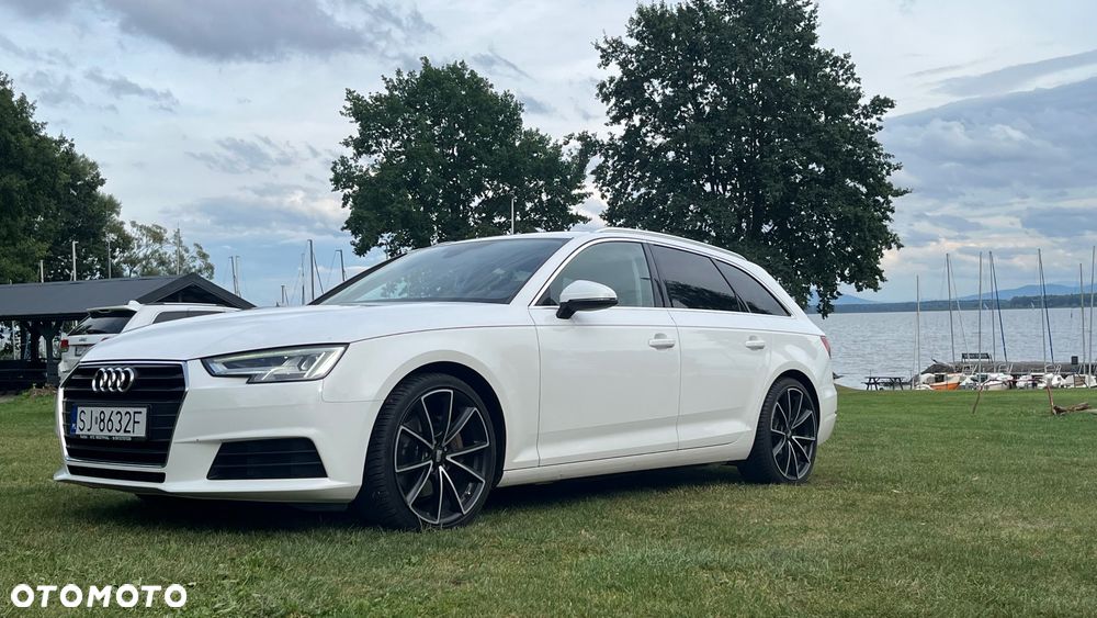 Audi A4 Avant 2.0 TDI Design S tronic - 30