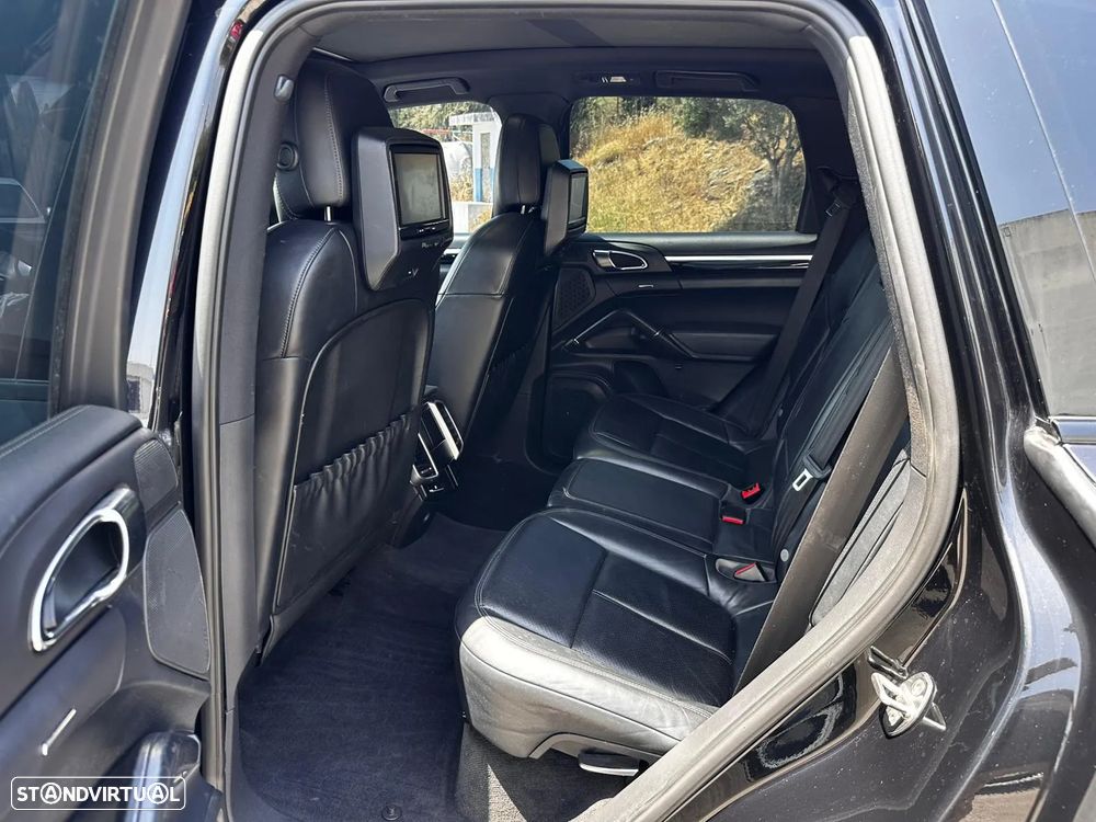 Porsche cayenne 3.0 v6 diesel tiptronic s de Dez2011 para peças - 16