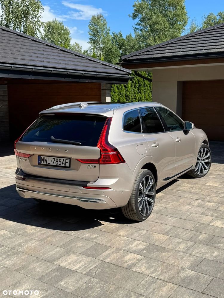 Volvo XC 60 B5 B AWD Ultra Bright - 5