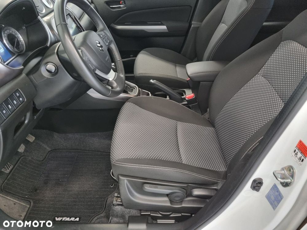 Suzuki Vitara 1.4 Boosterjet mHEV Premium 2WD - 7