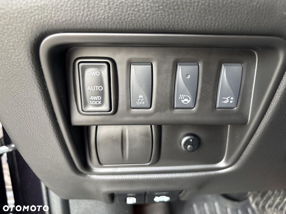 Renault Koleos 2.0 dCi Initiale Paris 4x4 X-Tronic - 25