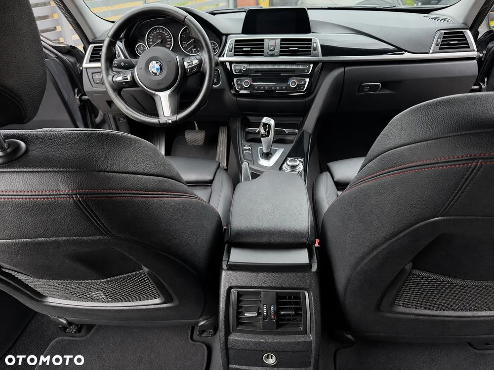 BMW Seria 3 318d Sport Line - 21