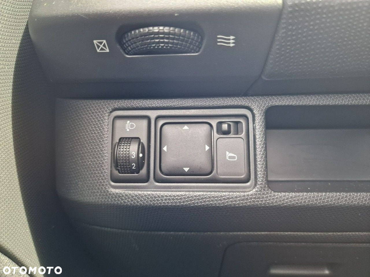 Nissan Micra 1.2 Visia - 10