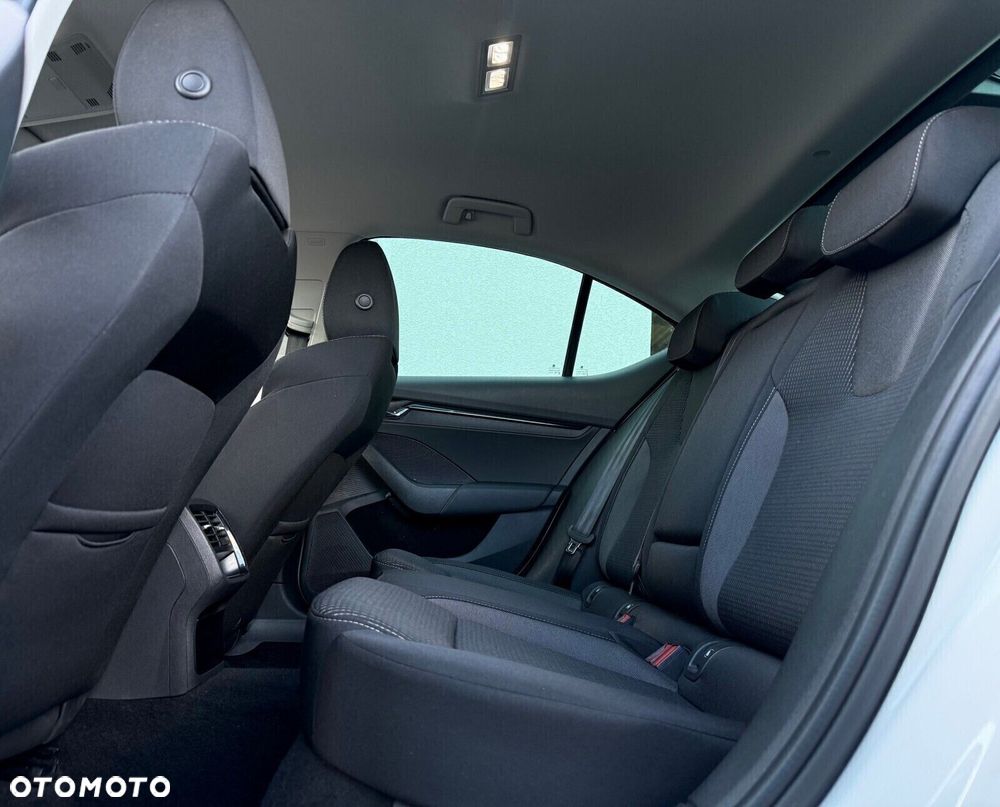 Skoda Octavia 1.5 TSI ACT Ambition - 10