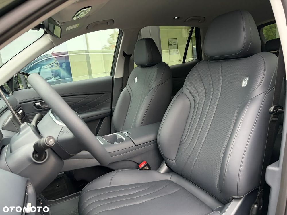 Geely Starray EM-i 1.5 PHEV Pro - 14