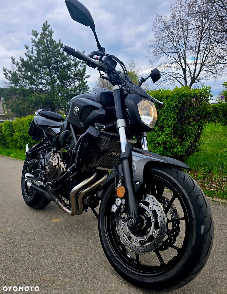 Yamaha MT - 15