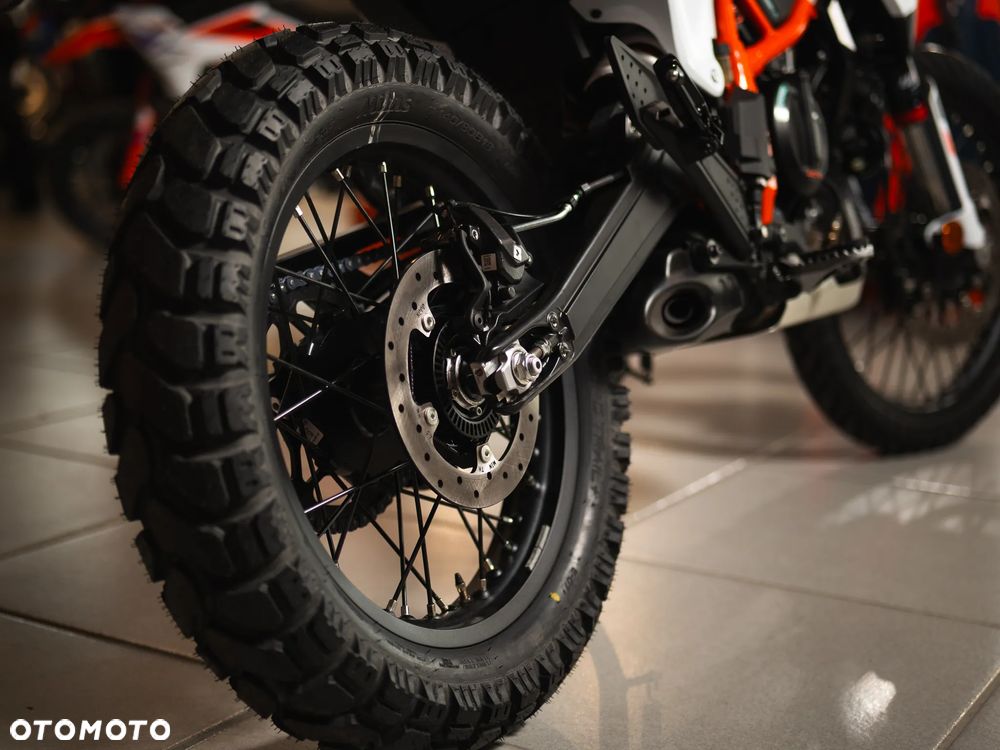 KTM Adventure - 9