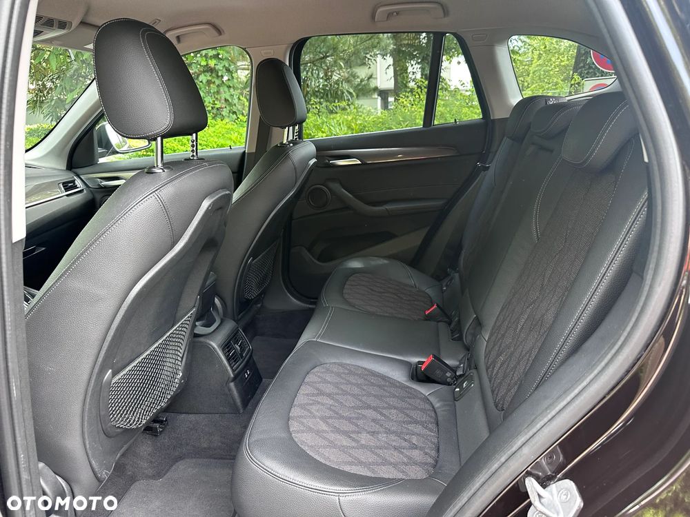 BMW X1 xDrive20d Sport Line sport - 14