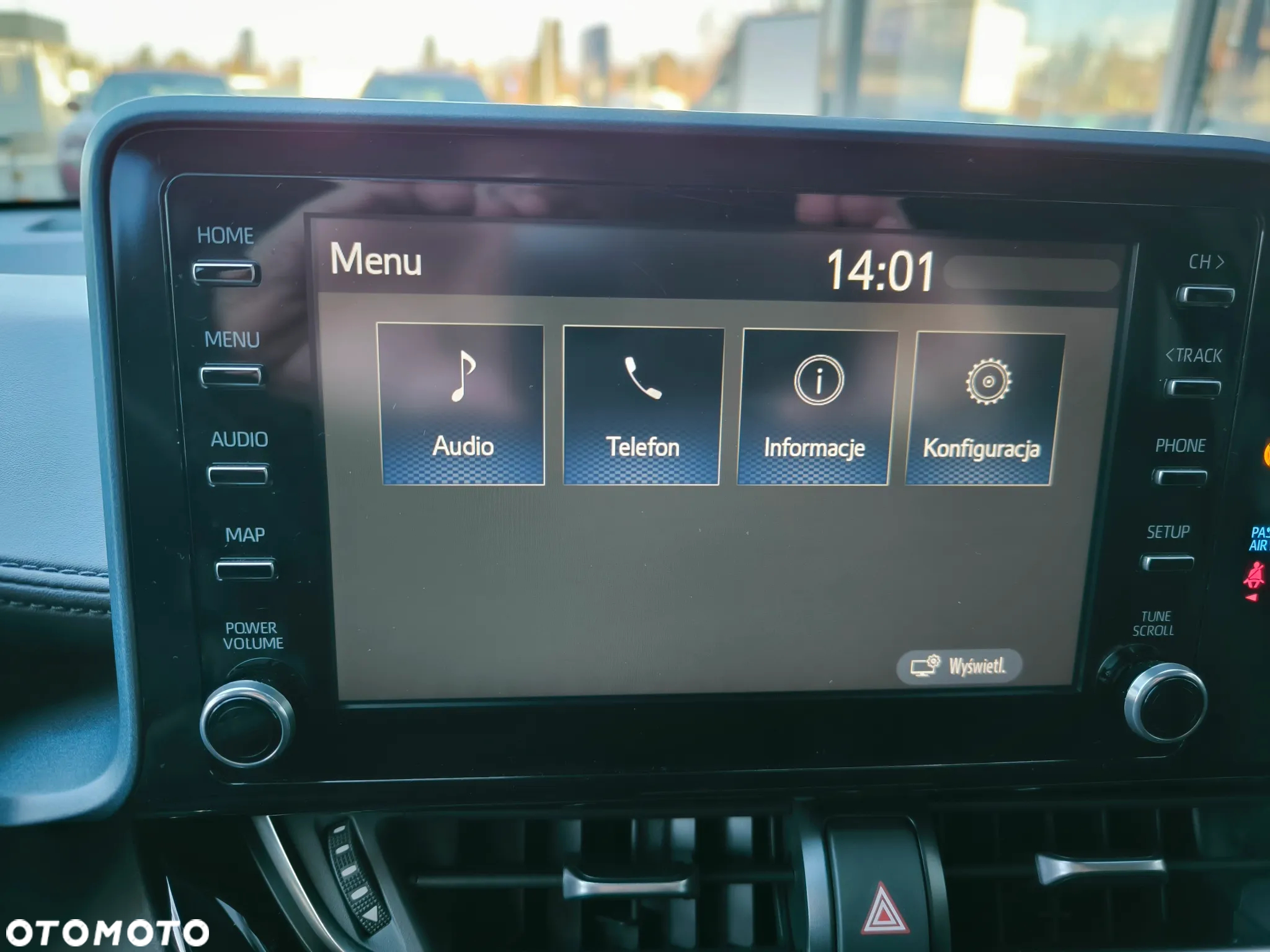Toyota C-HR 1.8 Hybrid GPF Selection - 16