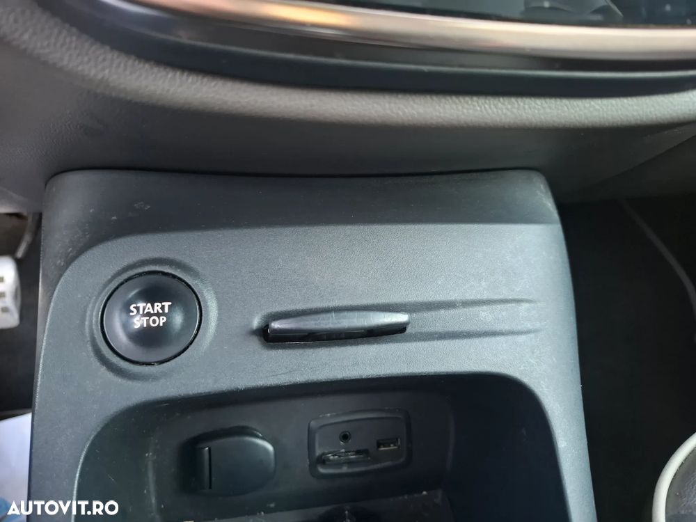 Renault Captur (ENERGY) dCi 90 INTENS - 23