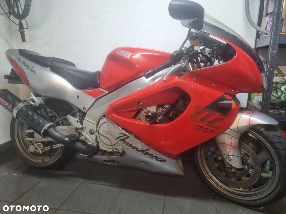 Yamaha Thunderace - 1