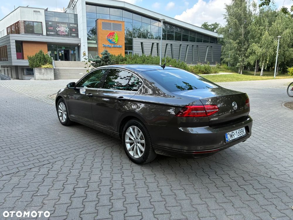 Volkswagen Passat 2.0 TDI BMT Comfortline DSG7 - 14