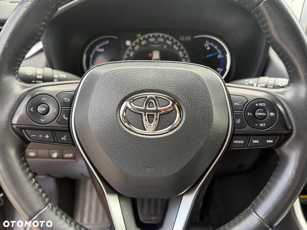Toyota RAV4 - 11
