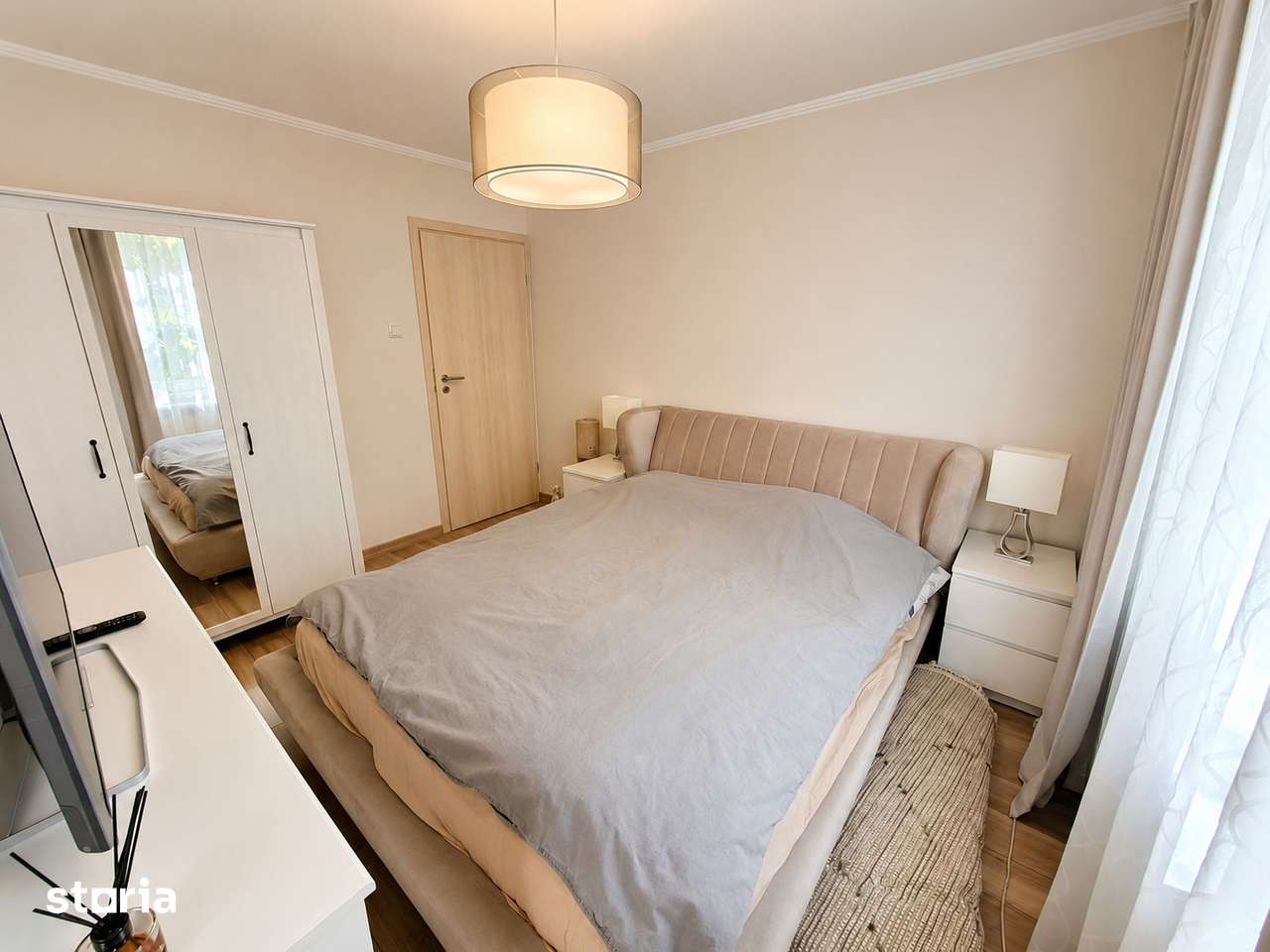Apartament 3 camere semidecomandat | Renovat complet | Etaj 1/8 — fotografia 1