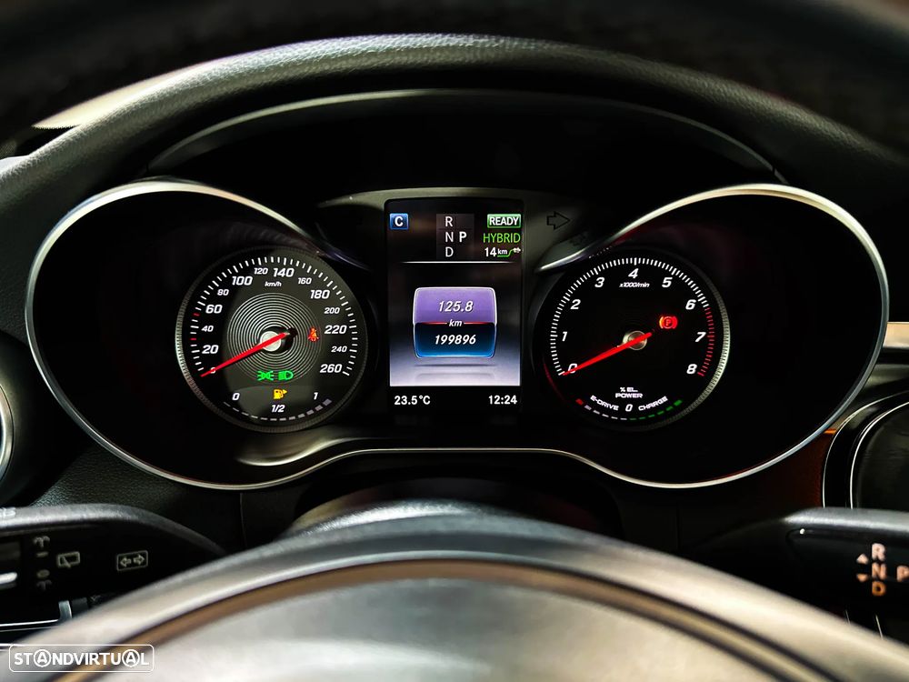 Mercedes-Benz C 350 e T 7G-TRONIC AMG Line - 38