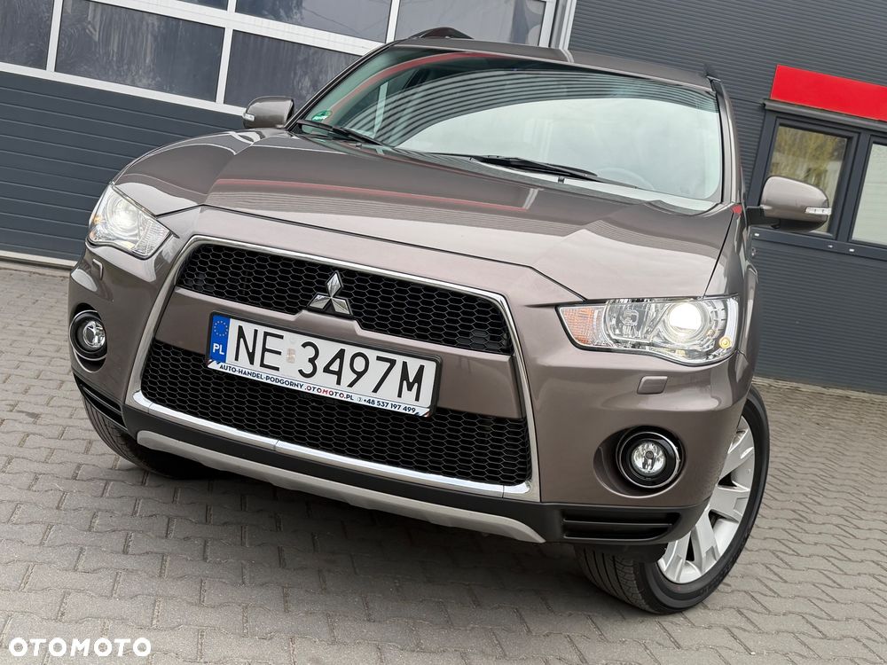 Mitsubishi Outlander 2.0 2WD Active - 2