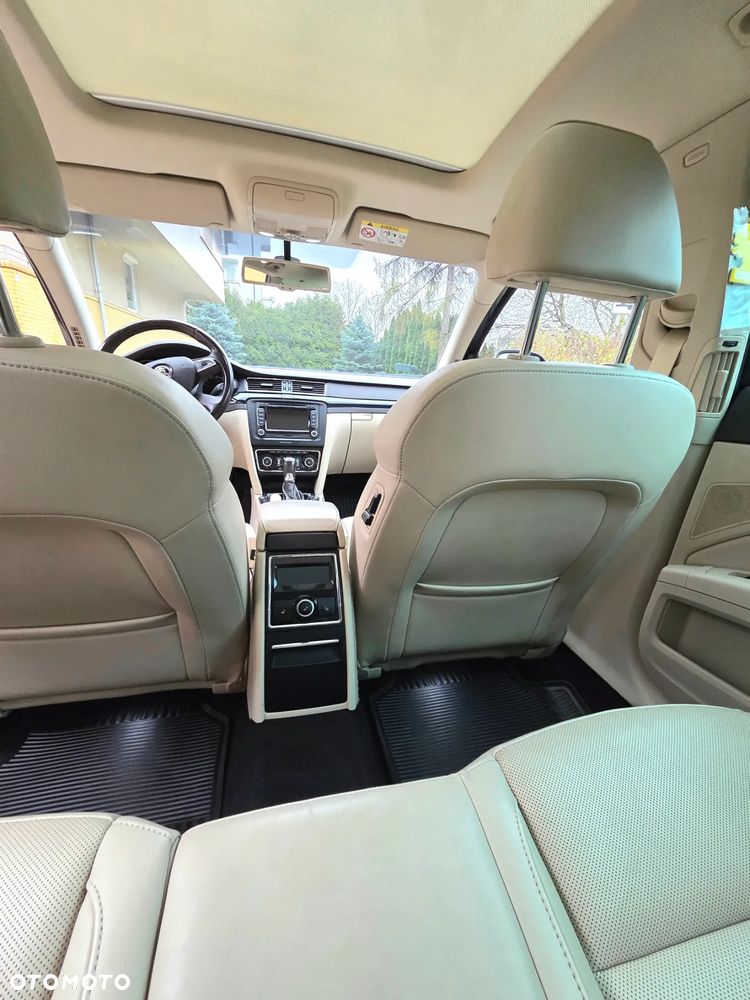 Skoda Superb 2.0 TDI 4x4 L&K DSG - 15