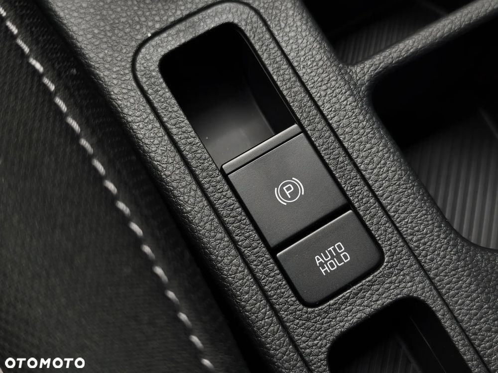 Kia Stonic 1.0 T-GDI L Business Line DCT - 17