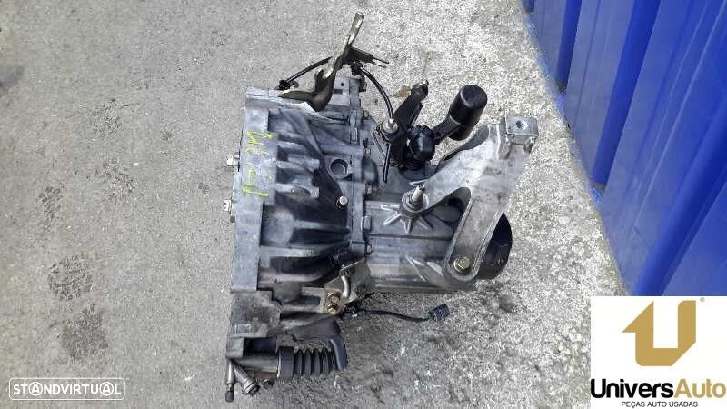 CAIXA VELOCIDADES MAZDA 3 2006 -LF - 8