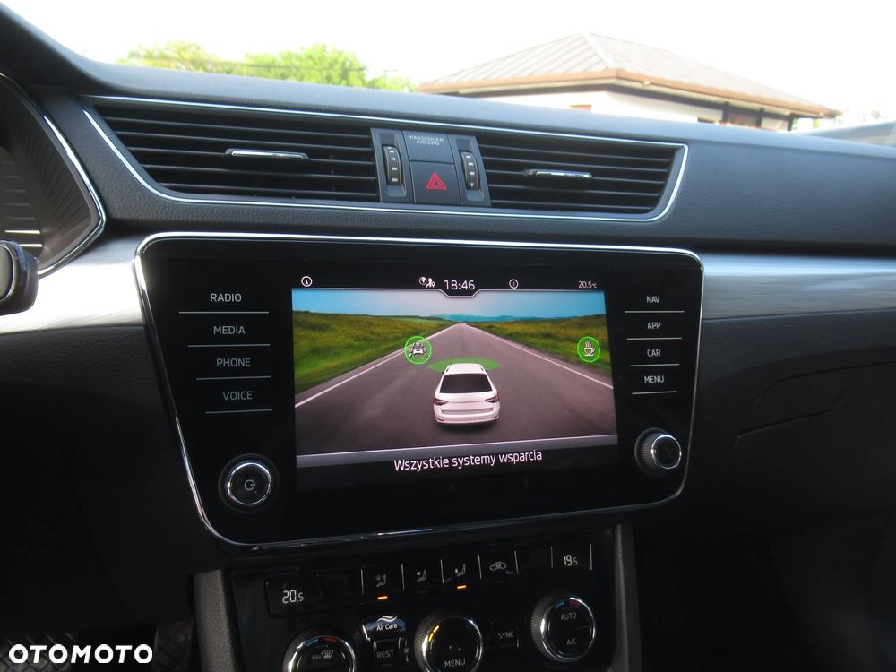 Skoda Superb 2.0 TSI Ambition DSG - 19