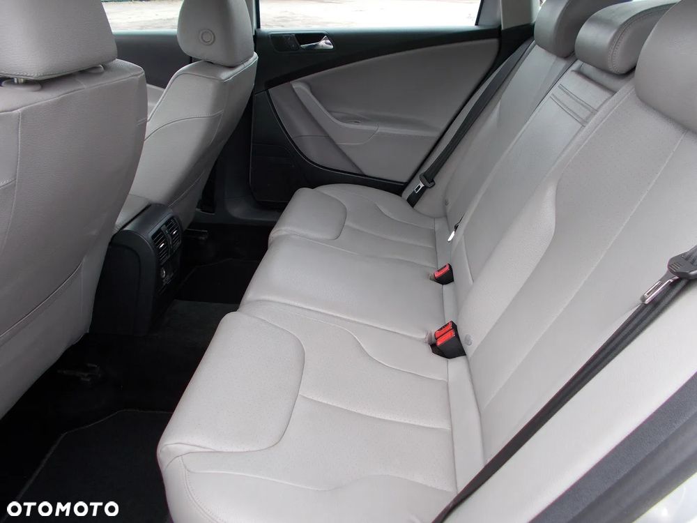 Volkswagen Passat 2.0 TSI Comfortline Tiptr - 15