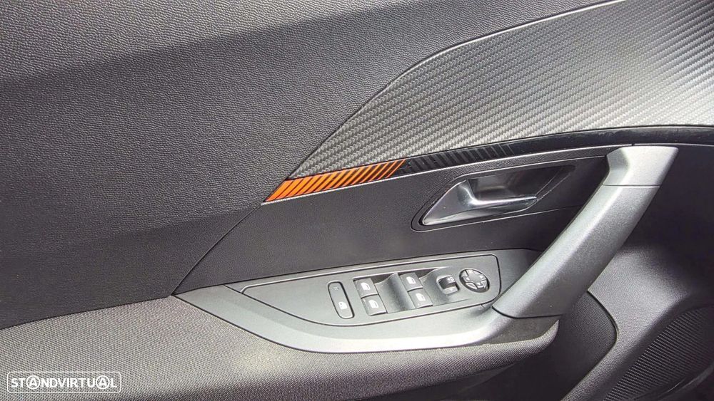 Peugeot 2008 1.5 BlueHDi Active Pack - 22