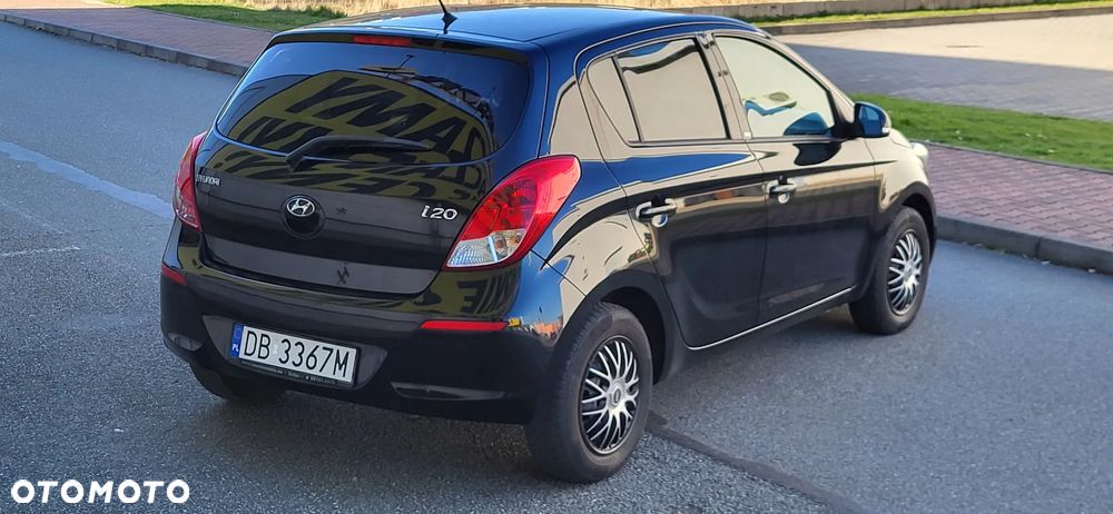 Hyundai i20 1.25 Wersja Jubileuszowa - 12
