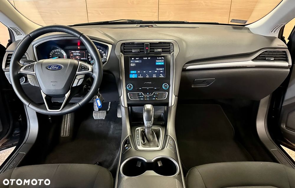 Ford Mondeo - 14