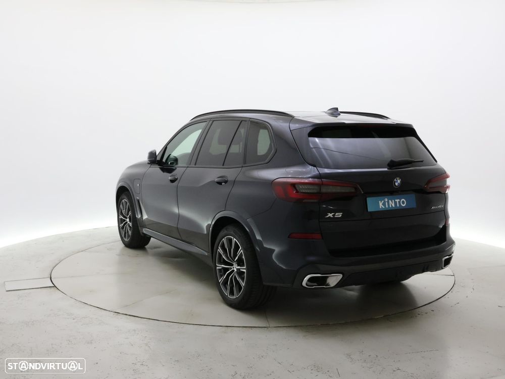 BMW X5 45 e xDrive Pack M - 4
